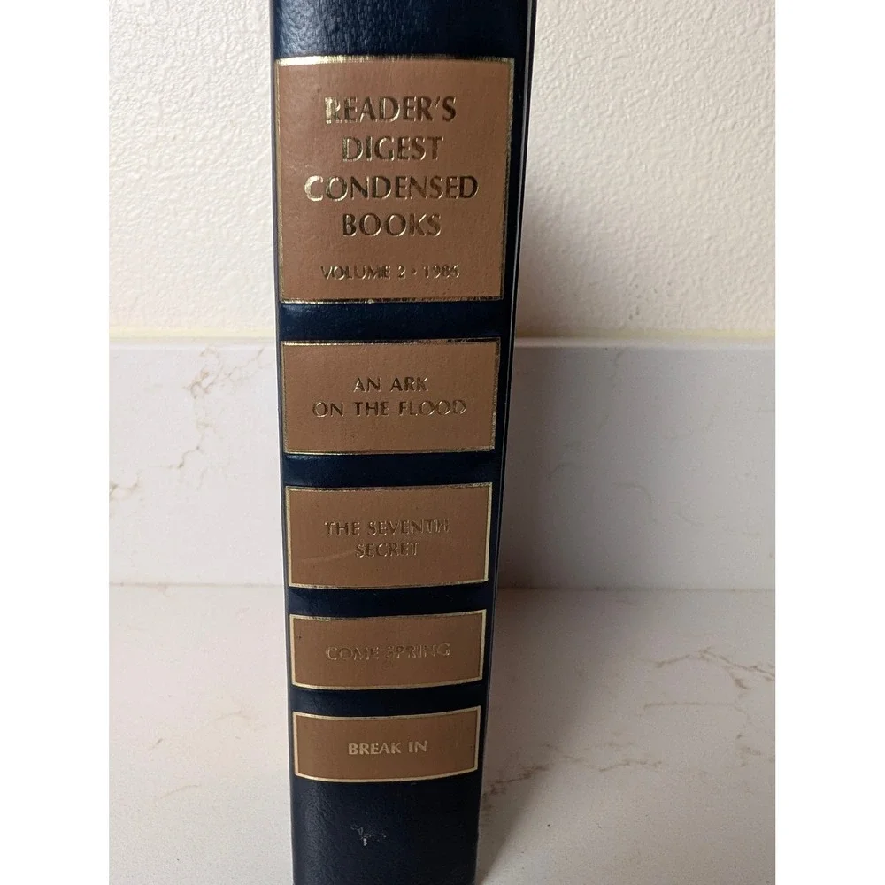 Vintage Readers Digest Condensed Books Vol 2 1986 Hardcover Marbled Decor Book